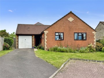 image of 14 Dening Close, Chard